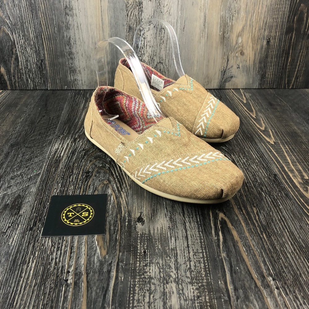 BOBS l Skechers Memory Foam Flats - Tan - 9